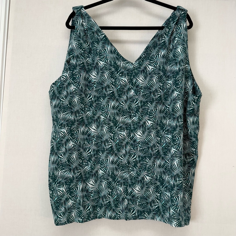 Women's Amour Vert Silk Tank Top Size 1X Green Palm Print Sleeveless